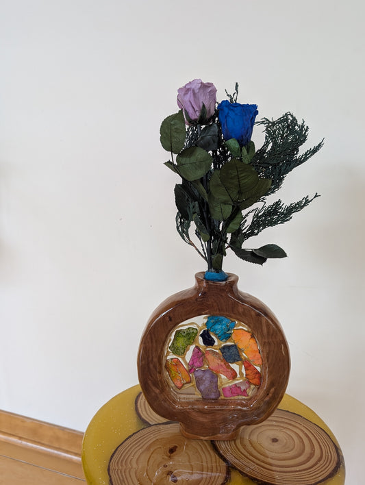 Cherry vase with real preserved roses