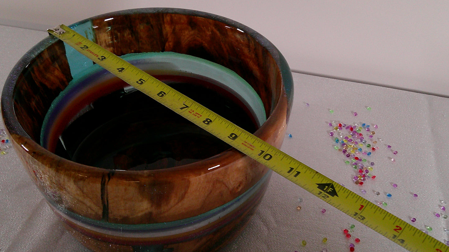 Large bowl made of epoxy and cherry wood