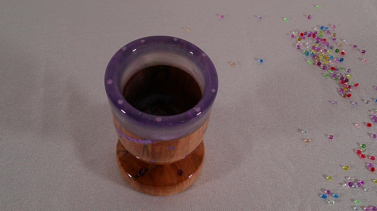 Small goblet /vase made of wood and epoxy