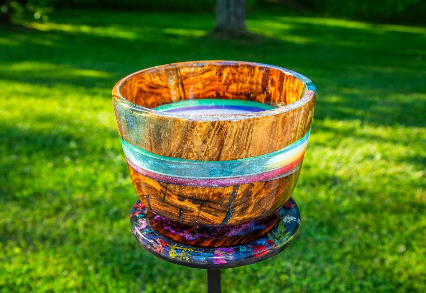 Large bowl made of epoxy and cherry wood