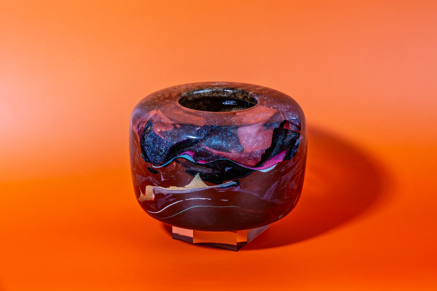 Epoxy with wood vase with real leather preserved inside