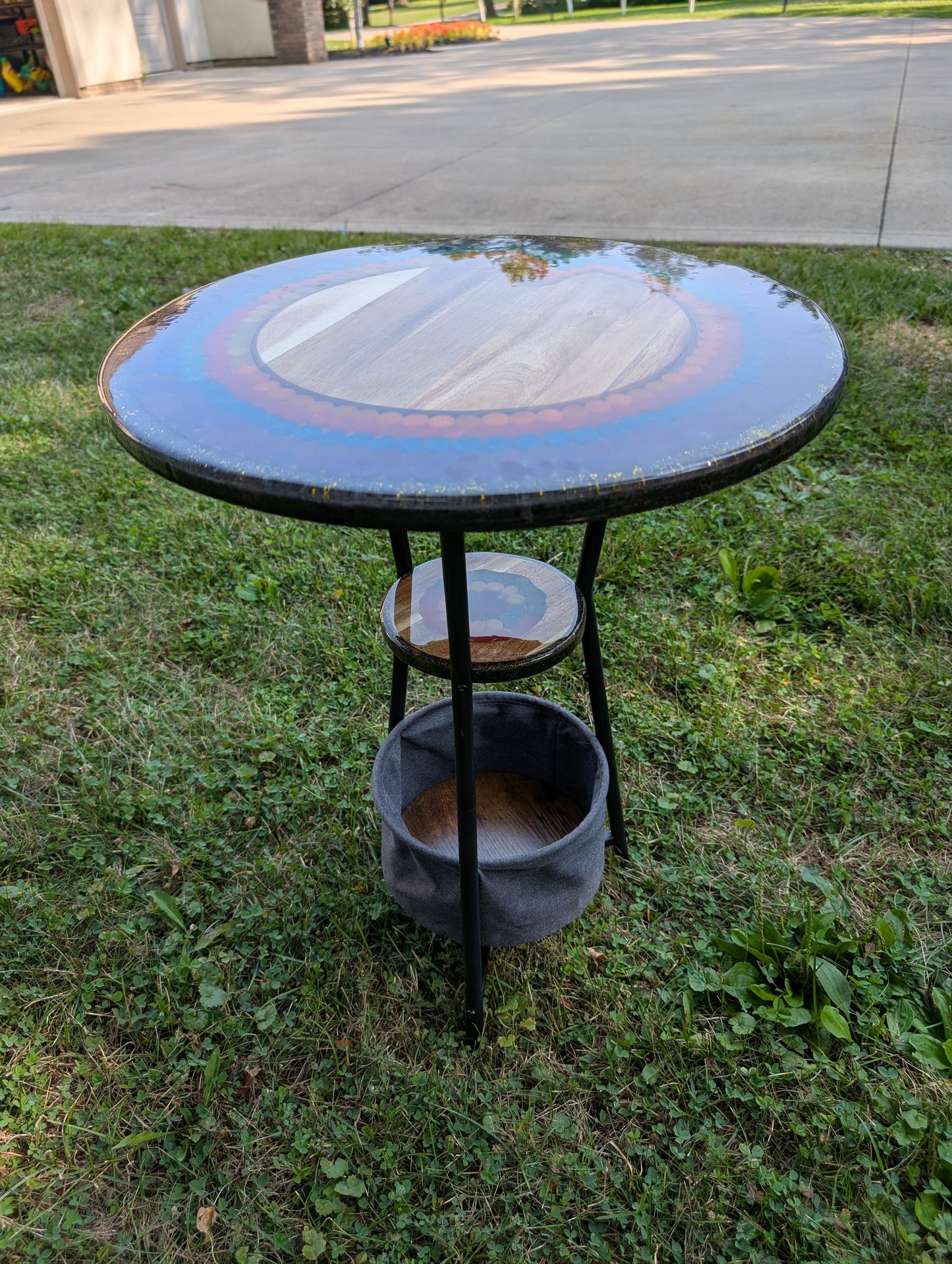 Epoxy and wood polkadot table