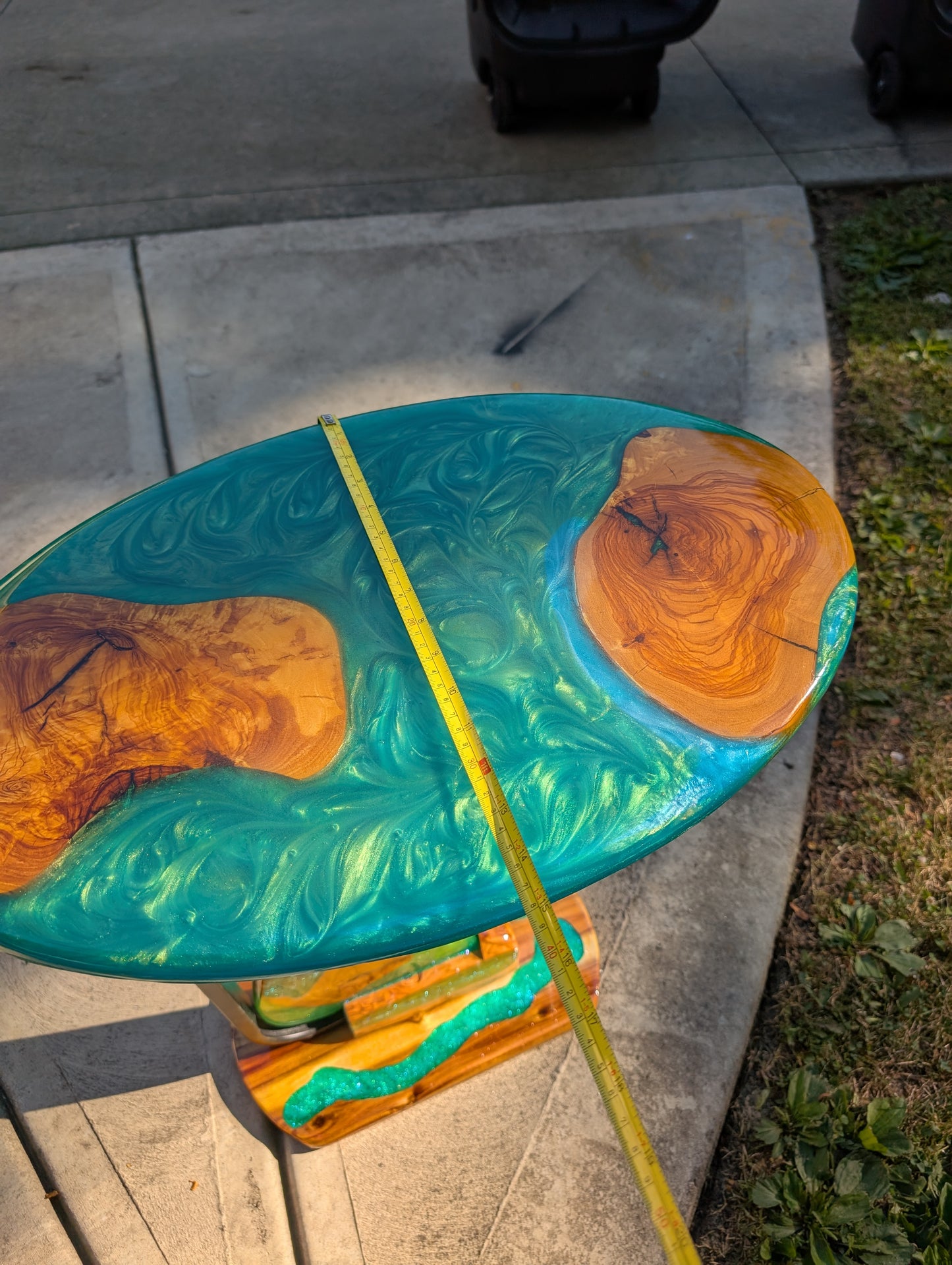 Epoxy table
