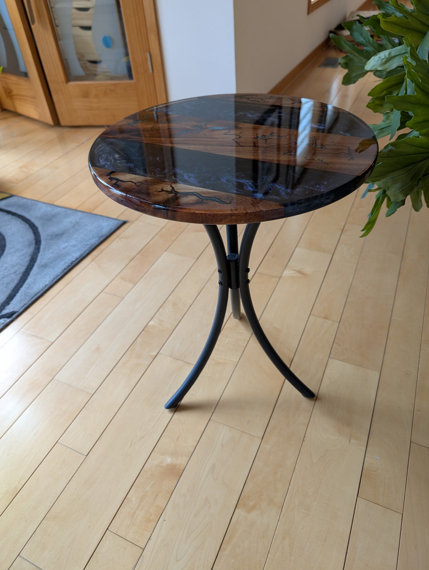 End table