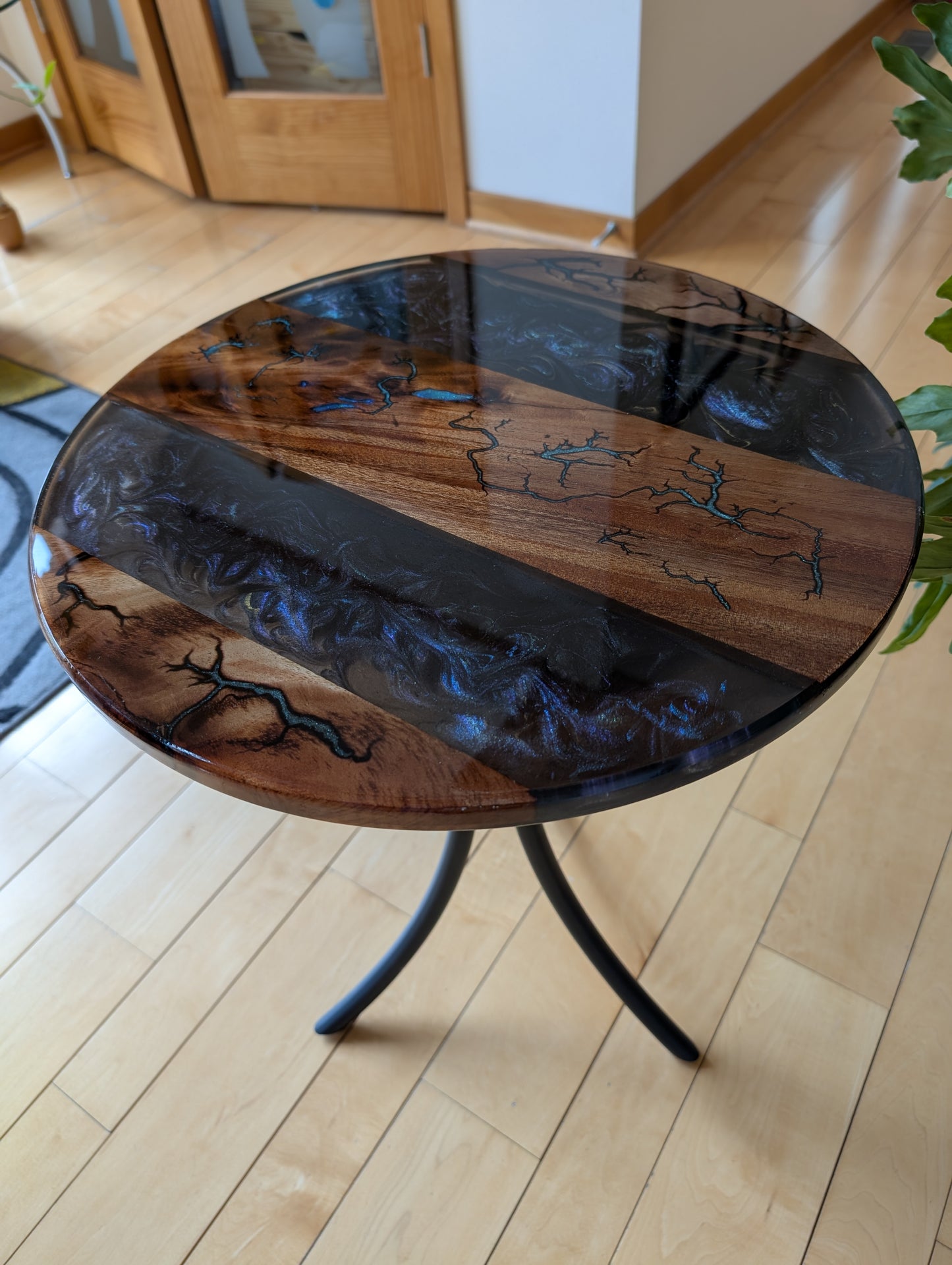 End table