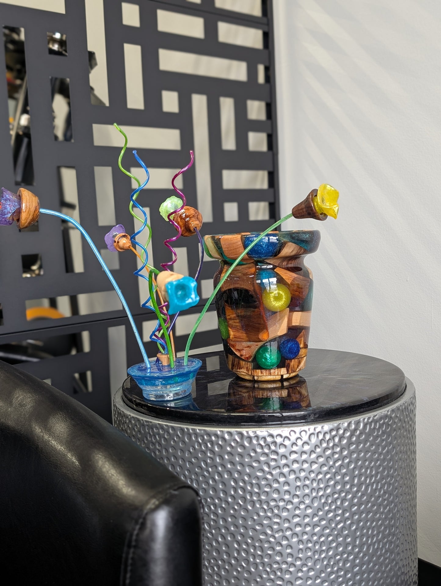 Epoxy vase with wood and epoxy flowers