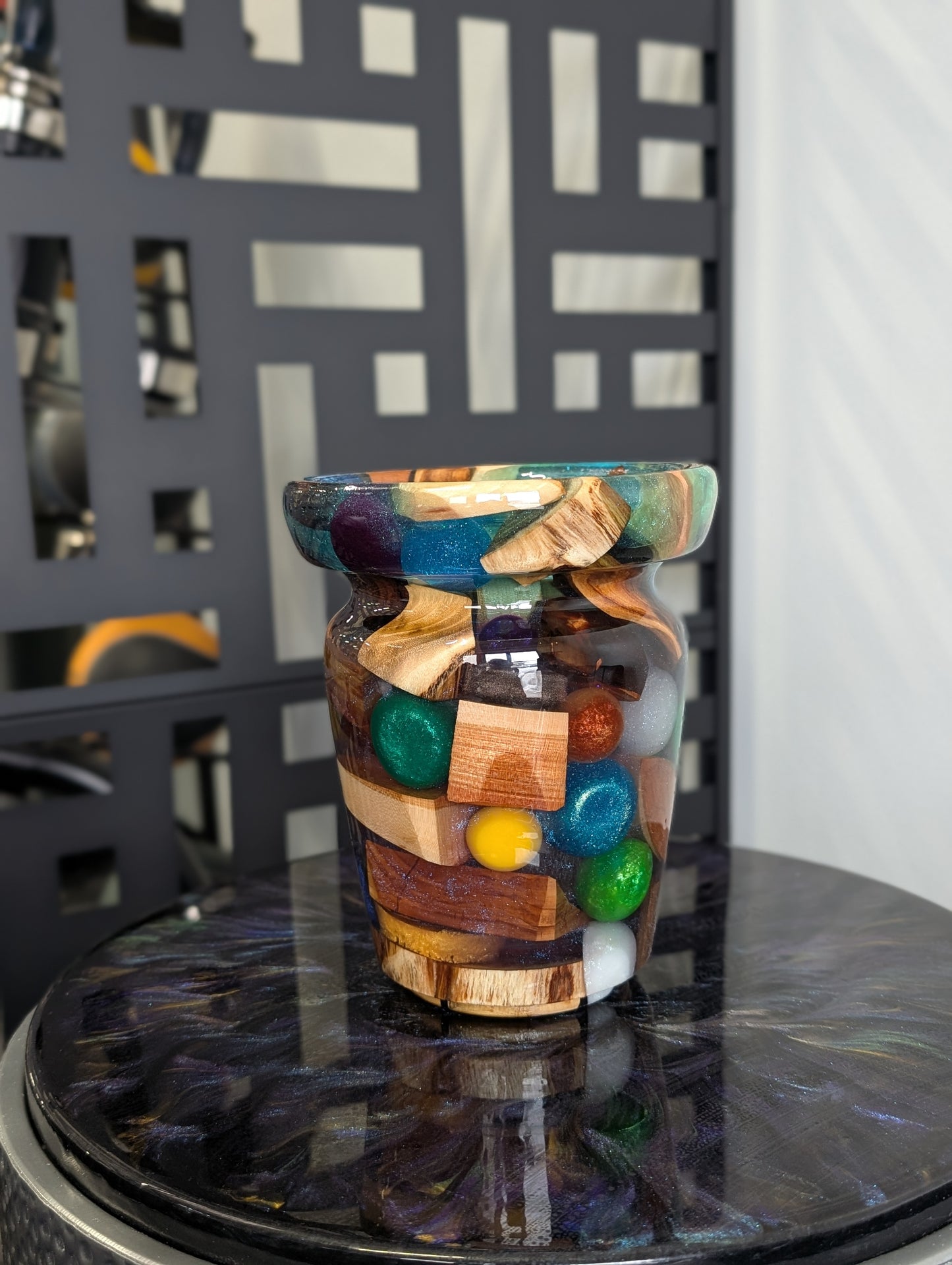 Epoxy vase with wood and epoxy flowers