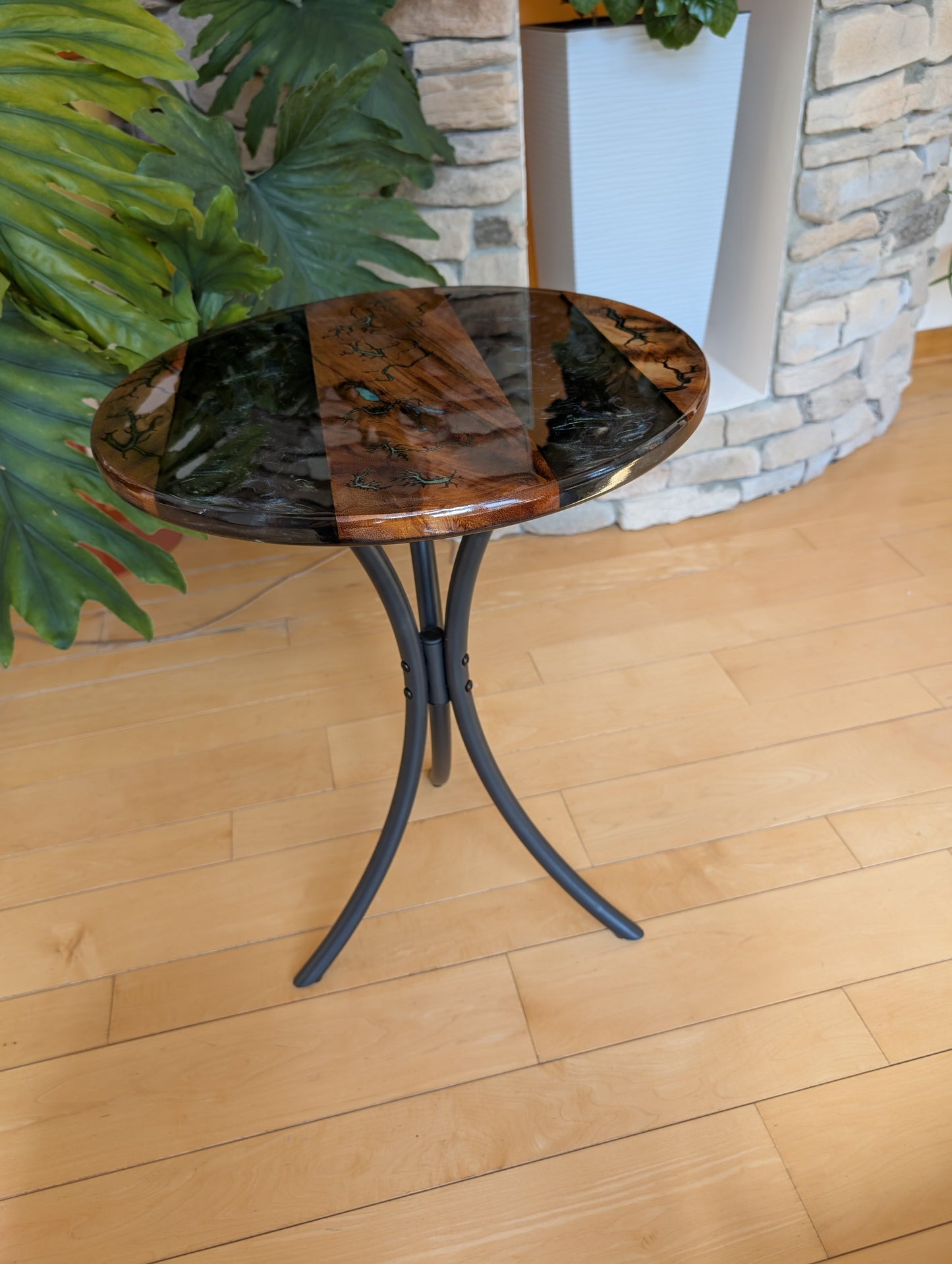 End table
