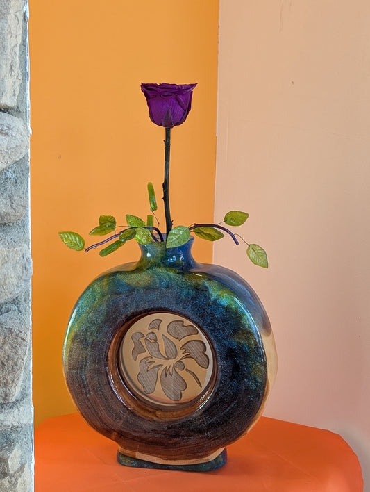 Cherry vase with real preserved roses